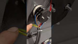 Ножничный напольный подъемкник KraftWell KRW3FS. Подключение