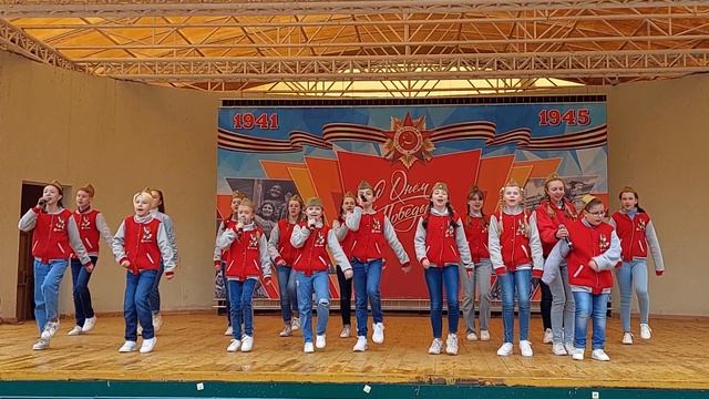 Идёт солдат по городу 09.05.2021