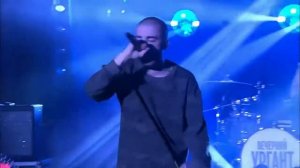 Вечерний Ургант. Хаски — «Черным — черно» 19.09.2017)