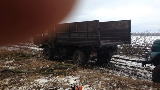 Русские водители жгут в лесу смотреть онлайн
