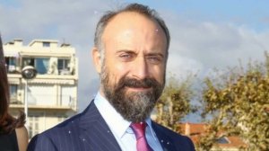 😢 Умер знаменитый Турецкий актер. . ? Плачет вся Турци?