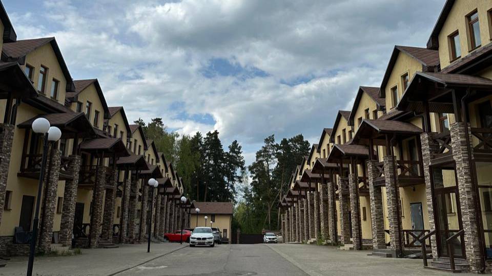 Продажа таунхауса 175м2, Московская область, Рублево успенское шоссе, деревня Дунино