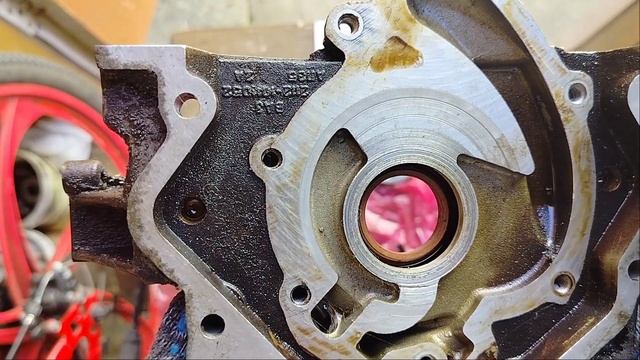 Почему давит масло через сальник коленвала? Маслонасо смотреть онлайн