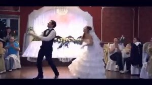ПЕРВЫЙ СОВРЕМЕННЫЙ ЗАЖИГАТЕЛЬНЫЙ СВАДЕБНЫЙ ТАНЕЦ