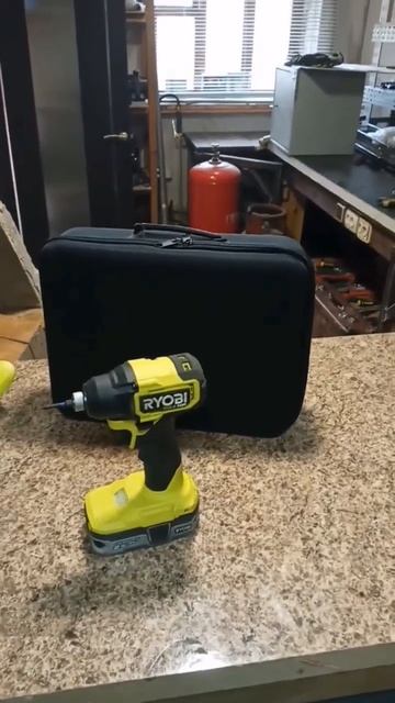 Всем не любимая Ryobi смотреть онлайн