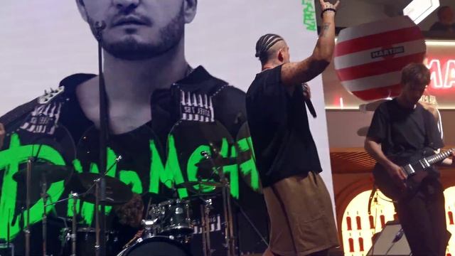 ISTOKIYA - Омут ISTOKIYA MUSIC FEST Депо Три вокзала Москва 28 июля 2023 смотреть онлайн