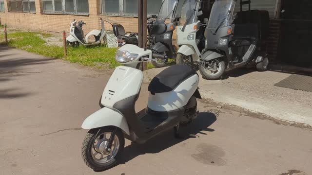 Скутер Honda Tact AF79 (121HA25) 2018 г.в. смотреть онлайн