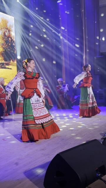 Мы - Московский Казачий Хор! Будь с нами ❤️✊🏻#казаки #родина #россия #москва #московскийказачийхор смотреть онлайн