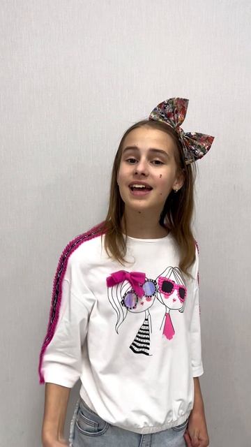 Алинка поет песню Мирославы и Златы смотреть онлайн