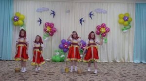 "Как пошли наши подружки" русская народная песня