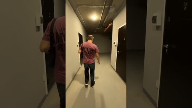 VID_20250523_000347_075.mp4.mov