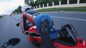 Moto_#Vine_Мотоциклист не растерялся