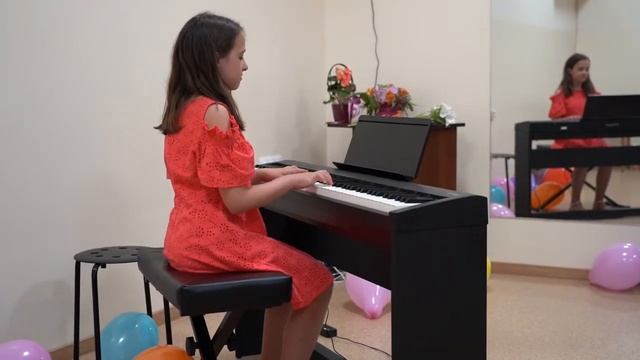 Габриела Трифонова - Менует - Моцарт