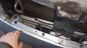 Як забрати зазор між бампером та фарою Outlander XL. Зазори ?