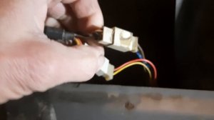 Как подключит  Старлайн б9 на Шеви ниву??