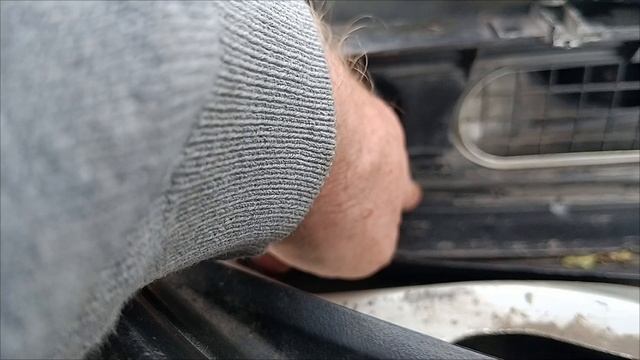 Вода в салоне. Устраняем течь воды в салон Форд Мондео 3. Фильтр салона Форд Мондео 3 замена смотреть онлайн