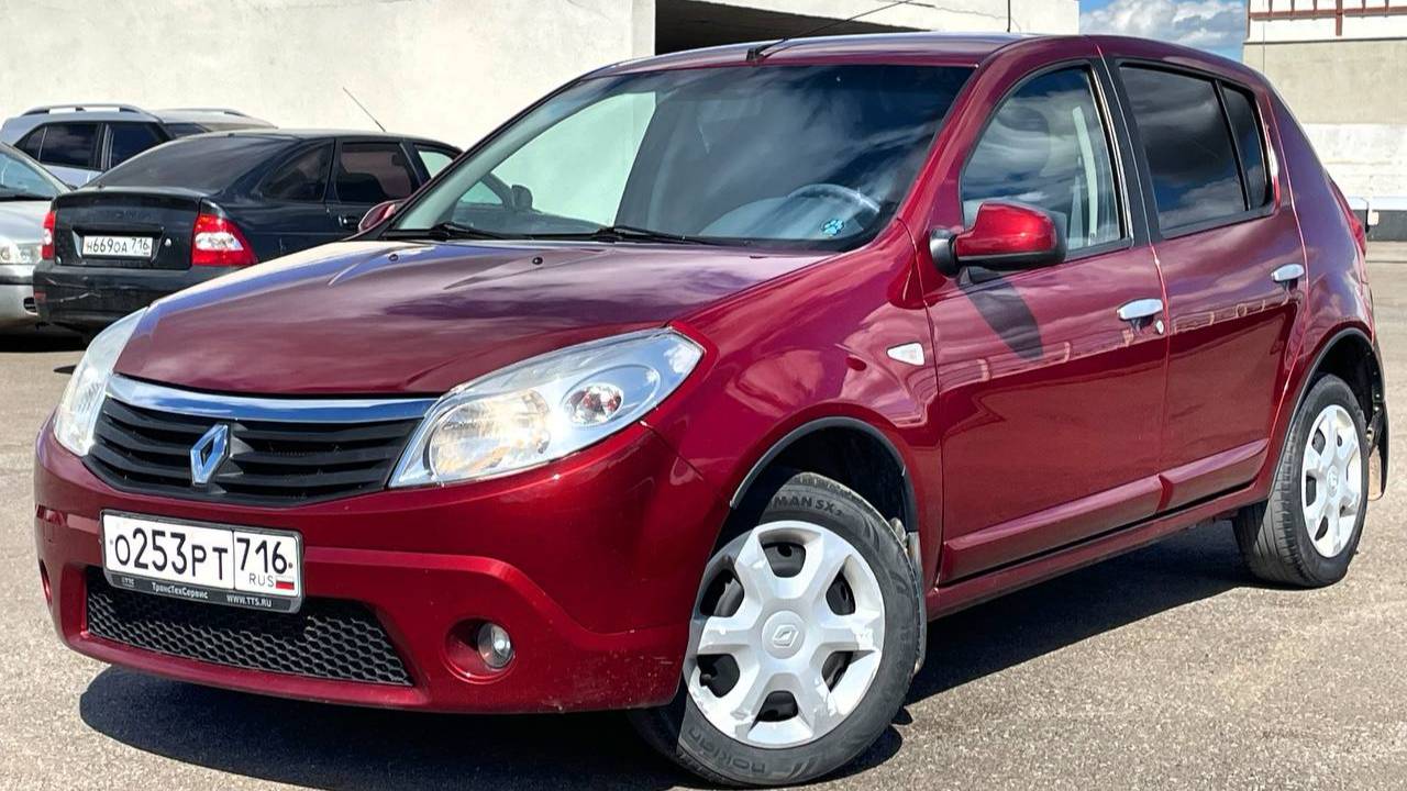 RENAULT SANDERO 2013