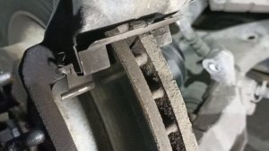 Москвич 3 первая замена колодок.