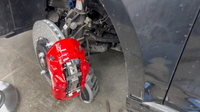 Качественная тормозная система на примере V-class, Vito W447 смотреть онлайн