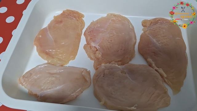 Куринные отбивные с ананасом подсырной корочкой🍽️? смотреть онлайн