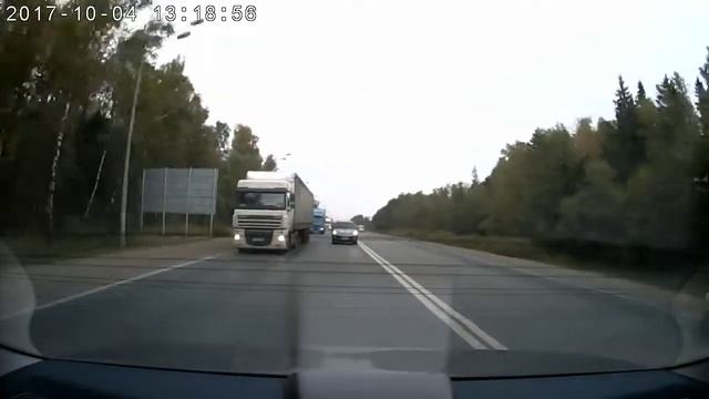 Neoline G-Tech X53 - пример дневной съемки, задняя камера смотреть онлайн