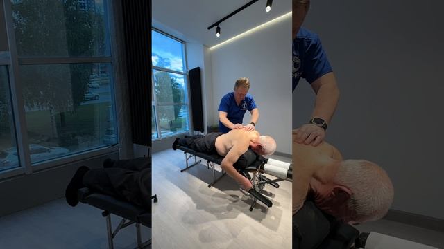 Упал болит рука не поднимается исправляет костоправ и смотреть онлайн