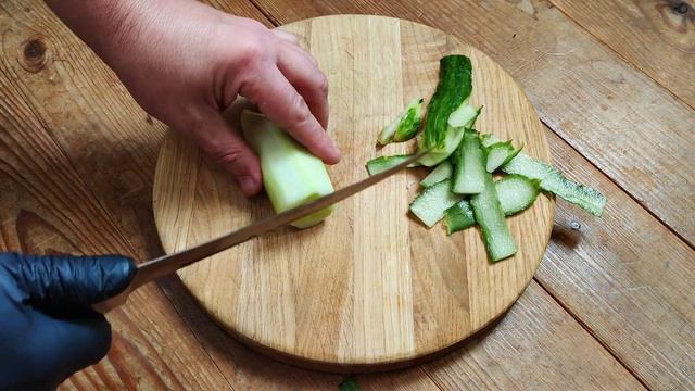 Сытный бутерброд с жаренным мясом вместо беляшей за 15