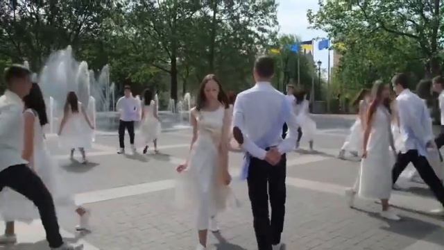 Вальс 2024🎈 смотреть онлайн