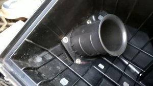 Замена воздушного фильтра Volkswagen Passat B5+ 2005г 🇺🇦