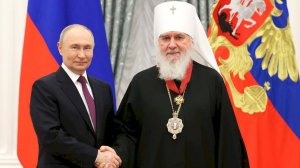 Президент Российской Федерации вручил митрополиту Клименту орден «ЗА ЗАСЛУГИ ПЕРЕД ОТЕЧЕСТВОМ»