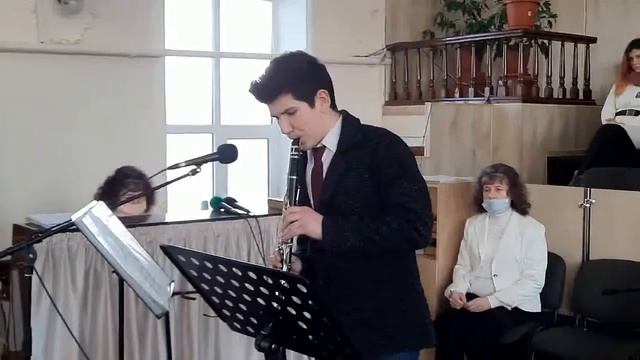 Тимофей Сергеев "Утром, когда встаёт рассвет." смотреть онлайн