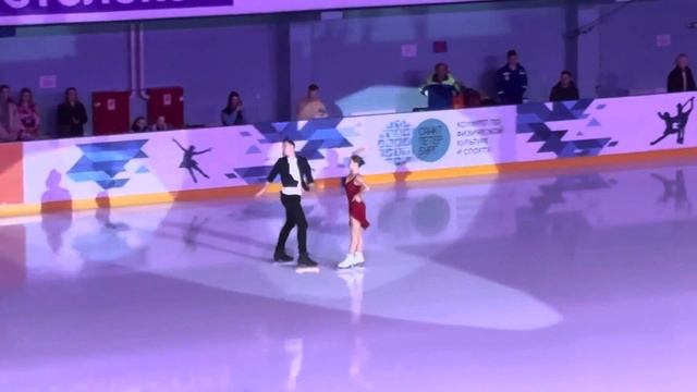 Анастасия Мишина и Александр Галлямов на гала-вечере ? смотреть онлайн