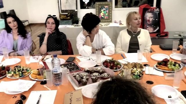 Литературный арт-клуб "Женщины" 6-04-2025 смотреть онлайн