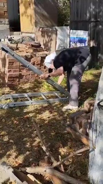 Как Таня собирала лестницу. Часть 2 #моядача #дачныеист смотреть онлайн