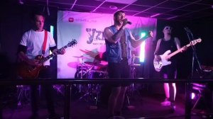 ЛАЙФ/водку я налил в стакан и спросил (Сектор Газа). Сав