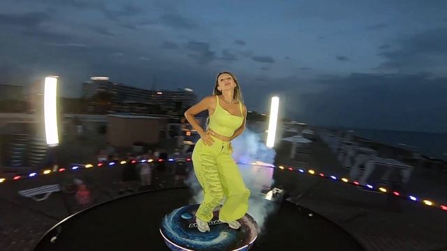 Все прекрасные девушки танцуют в ANDODANCE!