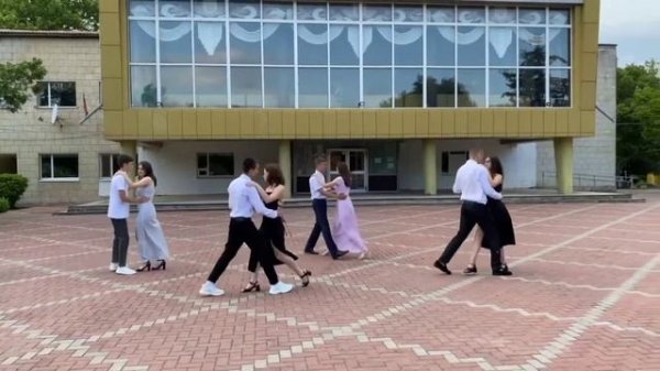 Выпускной вальс. Adele "Skyfall"