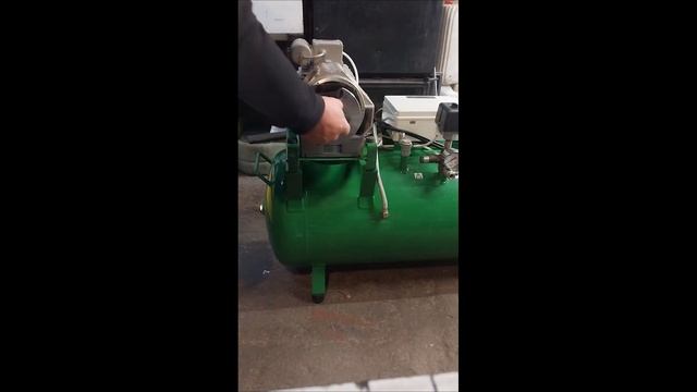 Ремонт безмасляного компрессора ECOM | Repair Of ECOM Oil-free Compres