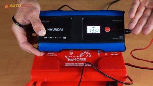 Зарядний пристрій для всіх типів акумуляторів Hyundai HY 81