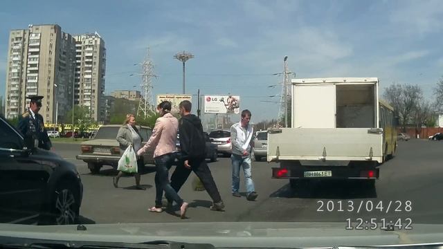 Вот как нужно косить от армии... смотреть онлайн