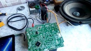 Усилитель звука из старой автомагнитолы за 5 минут