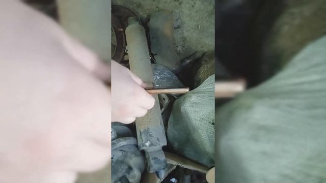 когда надо менять амортизатор и сайлентблоки амортиз? смотреть онлайн