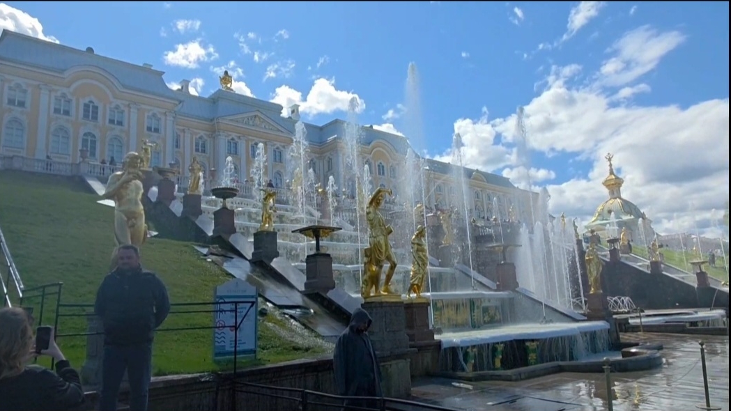 Петергоф. смотреть онлайн