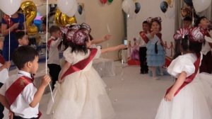 танец на выпускной "Чудеса нас оставили"