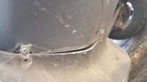 Нива тревел. Треснуло крепление брызговика. Надо буде?