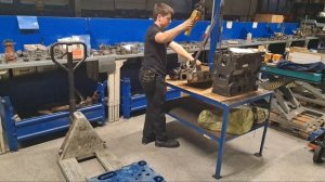 Сборка двигателя "Perkins" | Часть 1-я...