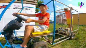 Диана и Даня делают машину - Автобус для детей.