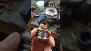 Хонда Одиссей . замена шаровой опоры верхнего рычага .