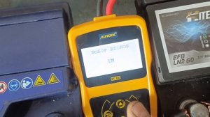 Сравнение АКБ Westa EFB и Hitec EFB