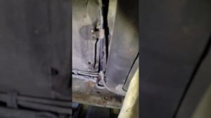 Замена топливной трубки от бака до фильтра Шевроле Ав?